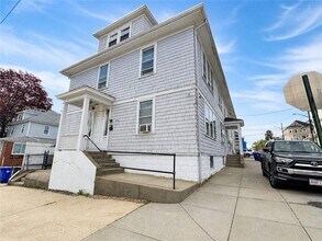 Building Photo - 1003 Atwells Ave