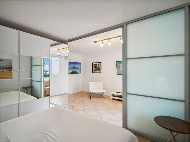 Building Photo - 2301 Collins Ave