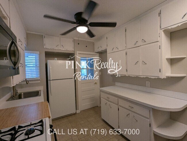 Building Photo - 504 N 18th St