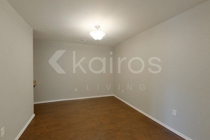 Building Photo - 3902 Thomas St