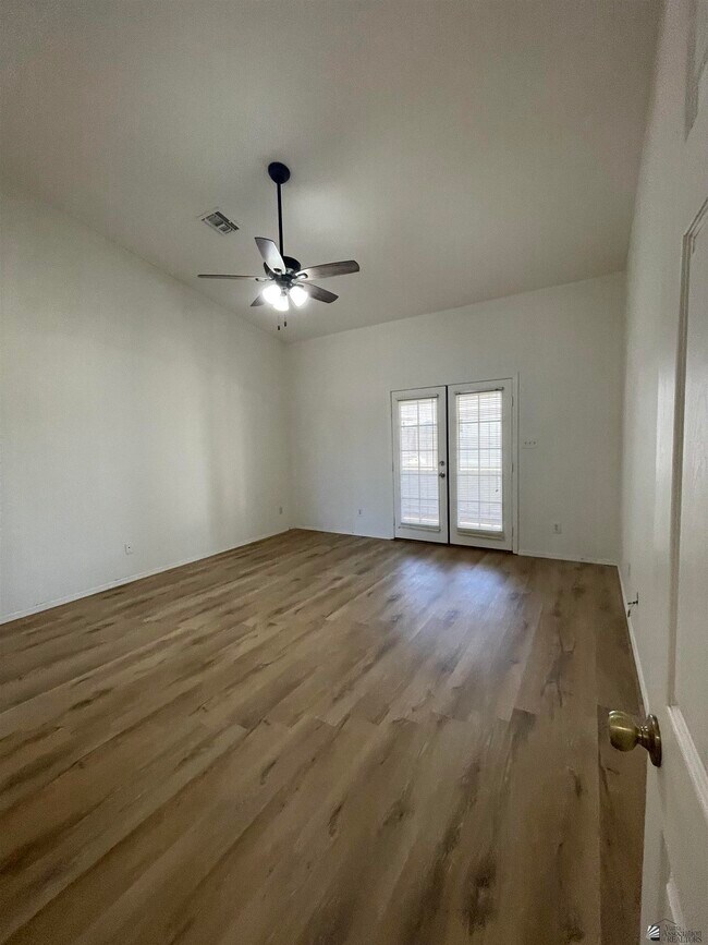 Building Photo - 11511 S Prescott Ave