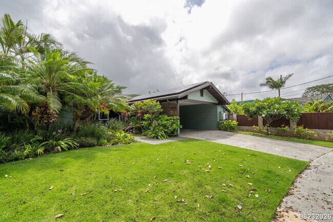 Building Photo - 427 Akoakoa Pl