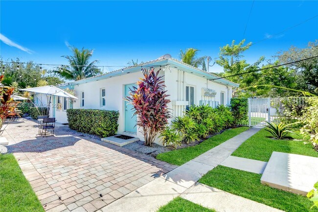 Building Photo - 8824 NE 2nd Ave