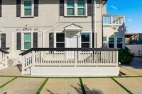 Building Photo - 312 Brookes Ave