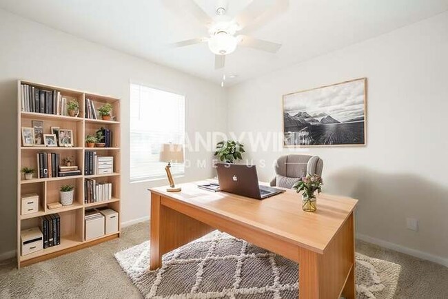 Building Photo - Coming Soon! Apply Now! 3BED 2.5BATH