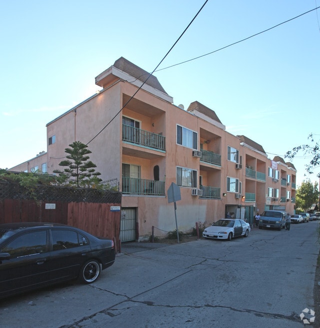 Building Photo - Woodside Apartments