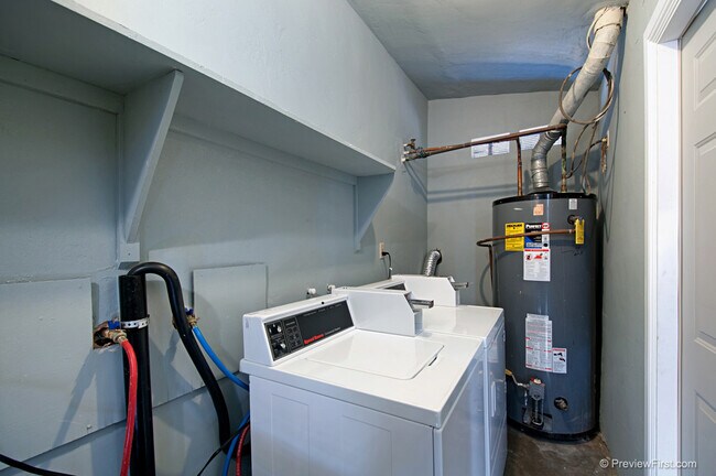 Building Photo - 459 1/2 52nd Street, San Diego CA 92115