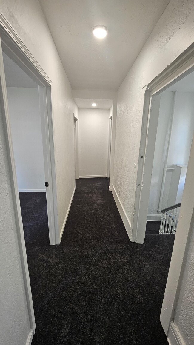 Building Photo - 415 Harrison Ave