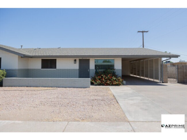 Building Photo - Stylish 2/2 Mesa Duplex Unit!