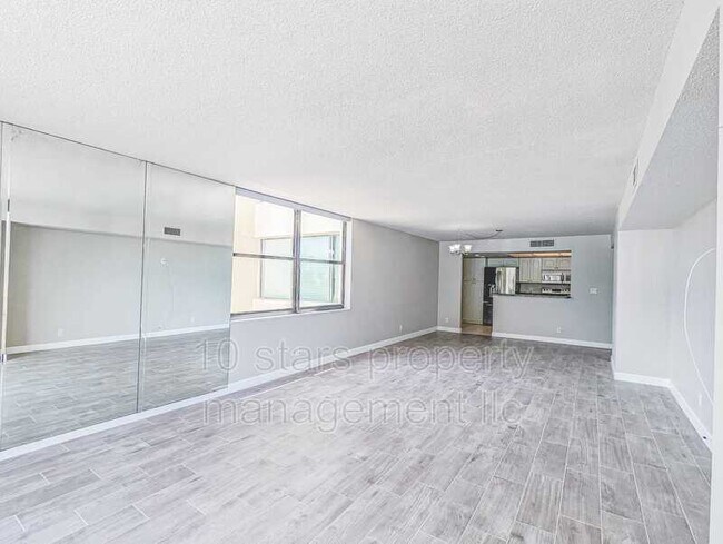Building Photo - 1400 Gulf Blvd