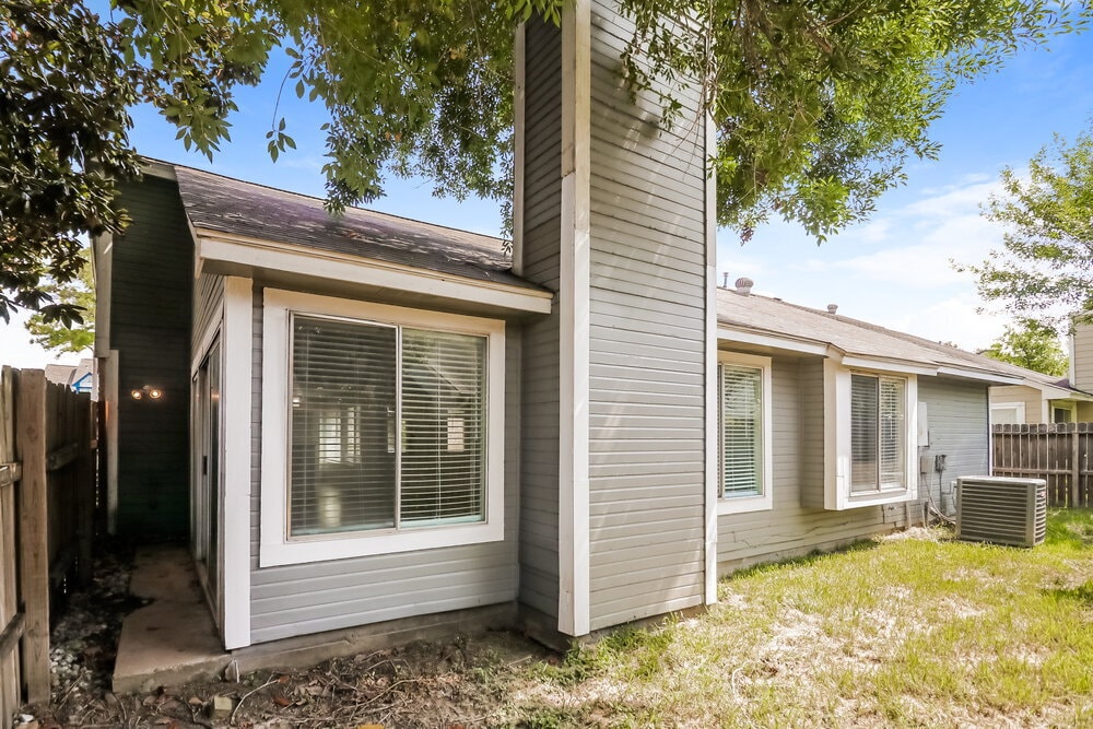 Building Photo - 12723 Ashford Knoll Dr
