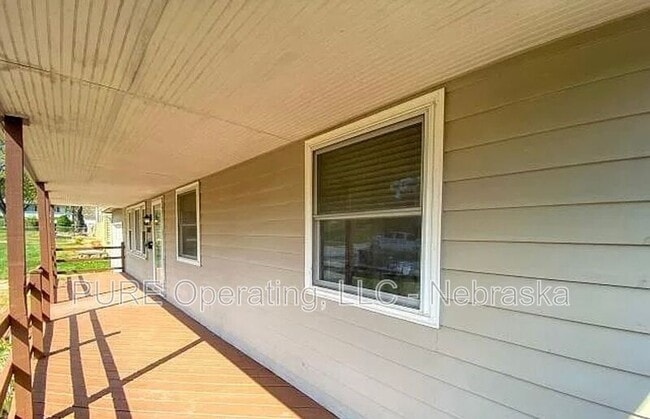 Building Photo - 14148 Orchard Ave
