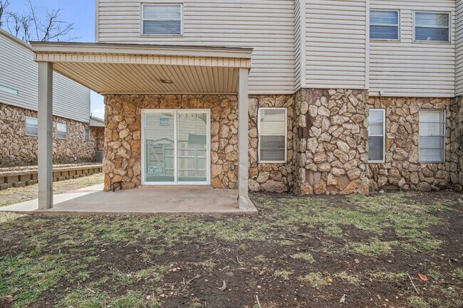 Building Photo - 3617 Wynn Cir
