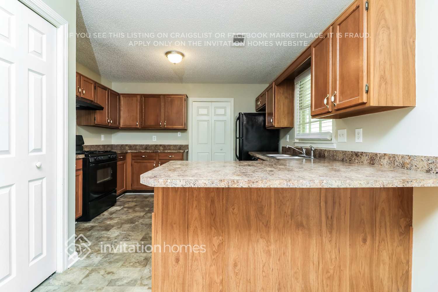 Building Photo - 4116 Meadowlark Ct