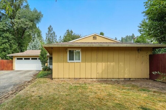 Building Photo - Charming Single-Level 3-Bedroom Home for R...