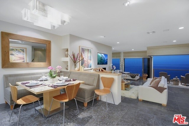 Building Photo - 22630 Pacific Coast Hwy