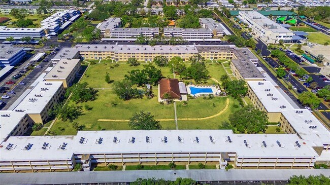 Building Photo - 4920 Locust St NE