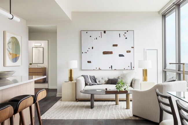 Building Photo - 164 N Peoria St