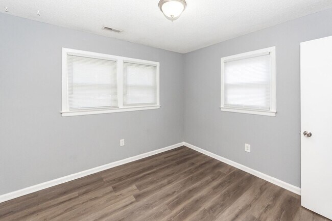 Building Photo - 1529 Marietta St