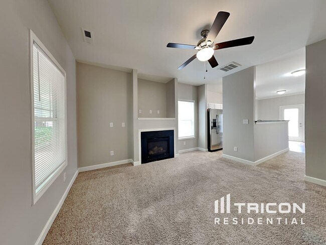 Building Photo - 12405 Walden Lea Dr