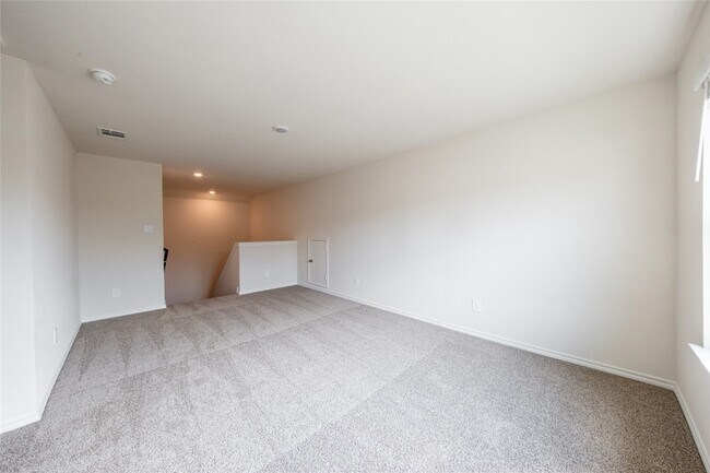 Building Photo - 13156 Dawson Dr