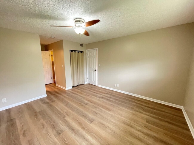 Building Photo - 8161 SW 24th Ct