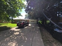 Building Photo - 2 bedroom unit in Berrien Springs