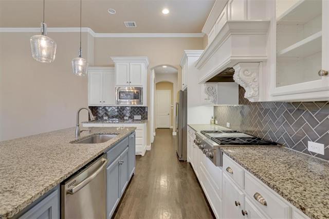 Building Photo - 7336 Champagne Dr