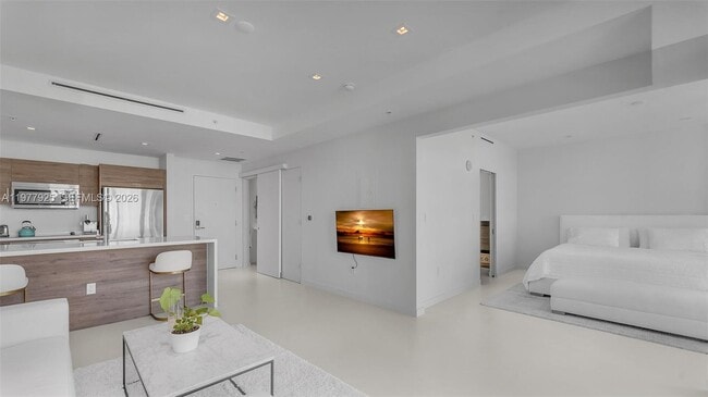 Building Photo - 3301 NE 1st Ave