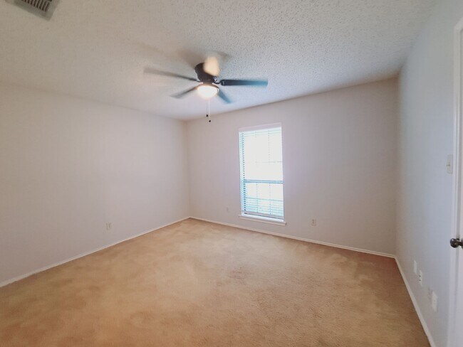 Building Photo - 3917 St Christopher Ln