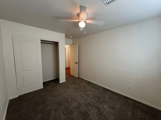 Building Photo - 4 BEDROOM IN BARKLEY RANCH!