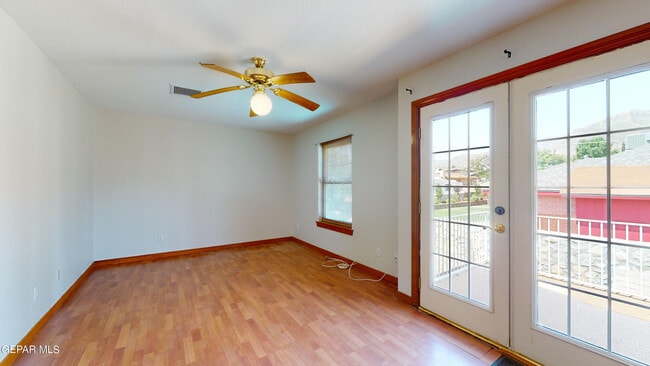 Building Photo - 9033 Leo St