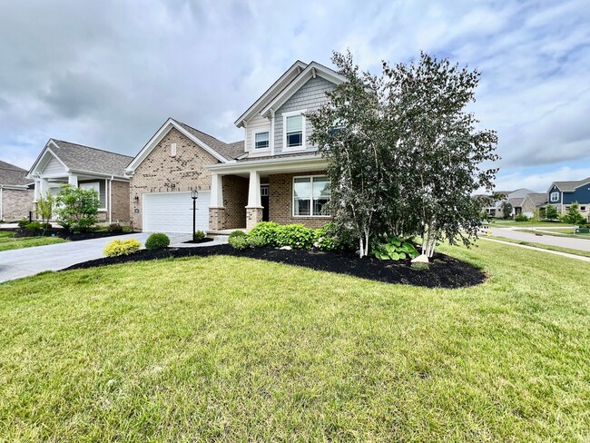 Building Photo - Large Executive home in Beavercreek Well d...