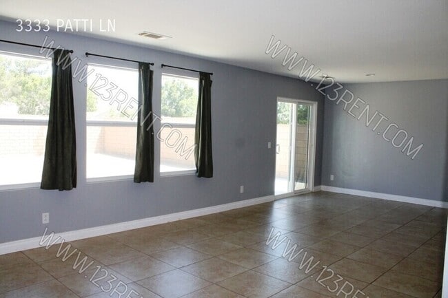 Building Photo - 3333 Patti Ln