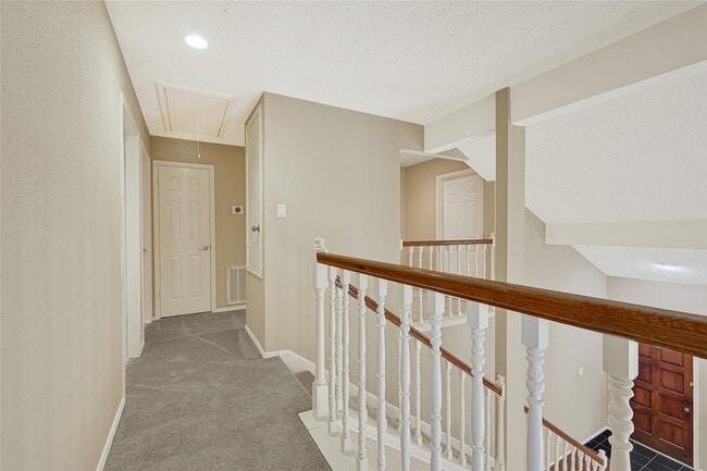 Building Photo - 3510 Honey Creek Dr