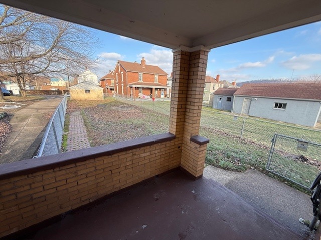 Building Photo - 122 Division St