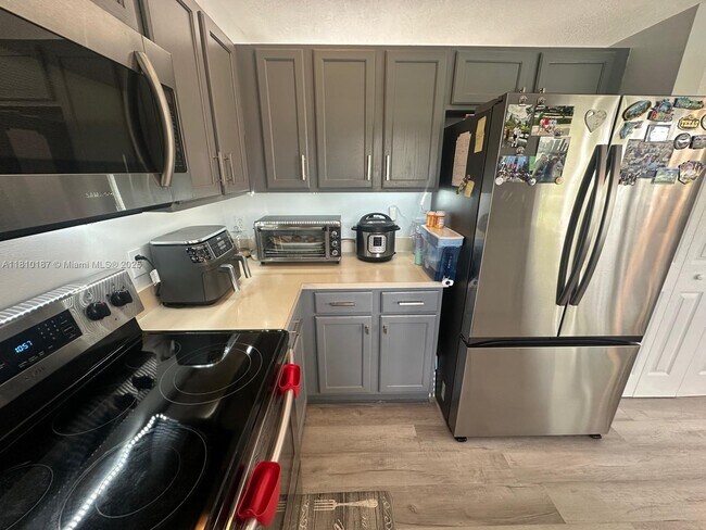 Building Photo - 3697 Miramontes Cir