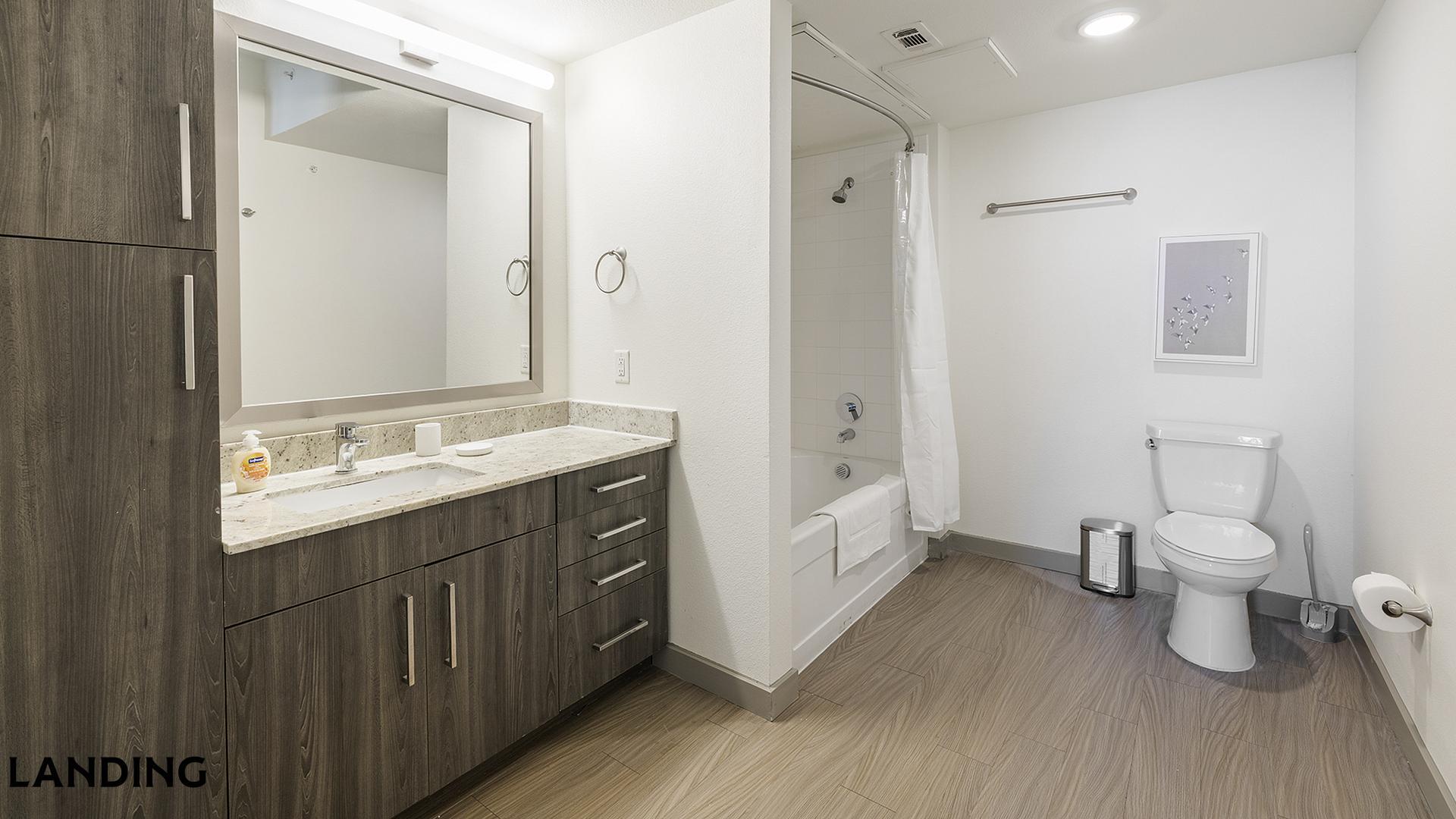 Building Photo - 101 S Center St