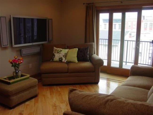 Building Photo - 113 Clinton St