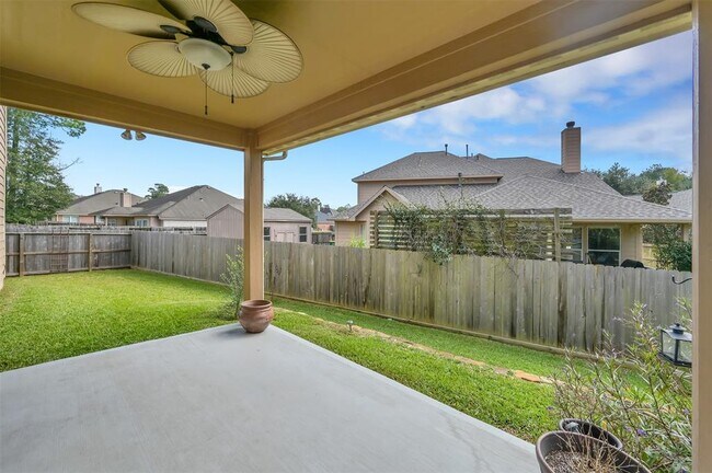 Building Photo - 946 Fife Dr