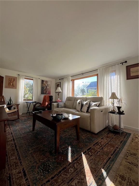 Building Photo - 43 Warren Ave