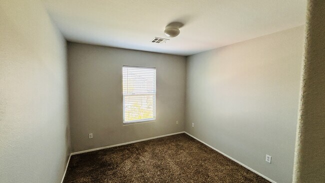 Building Photo - 9171 Vintage Wine Ave