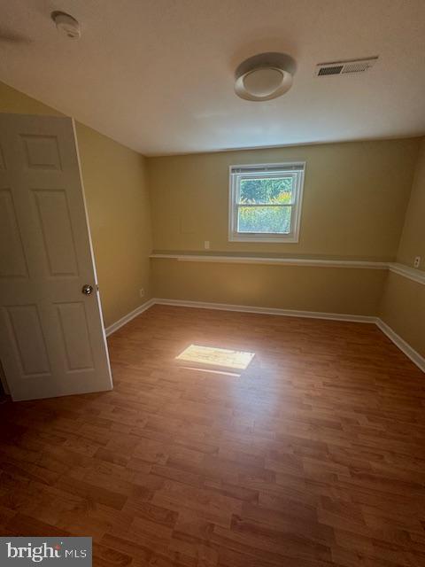 Building Photo - 704 Candle Ridge Ct