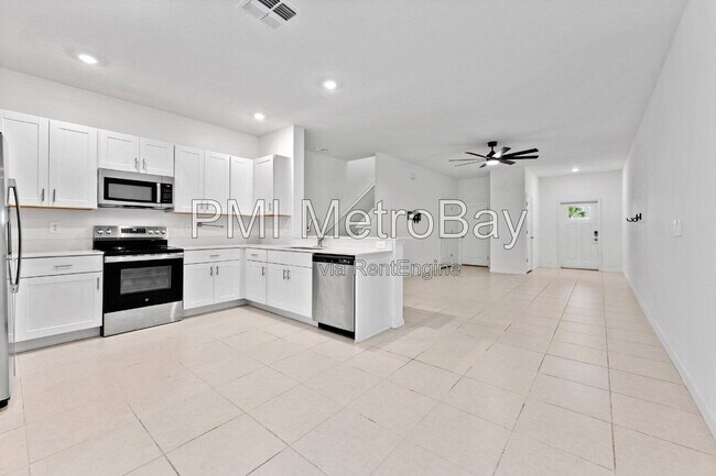 Building Photo - 5137 Benjamin Eric St