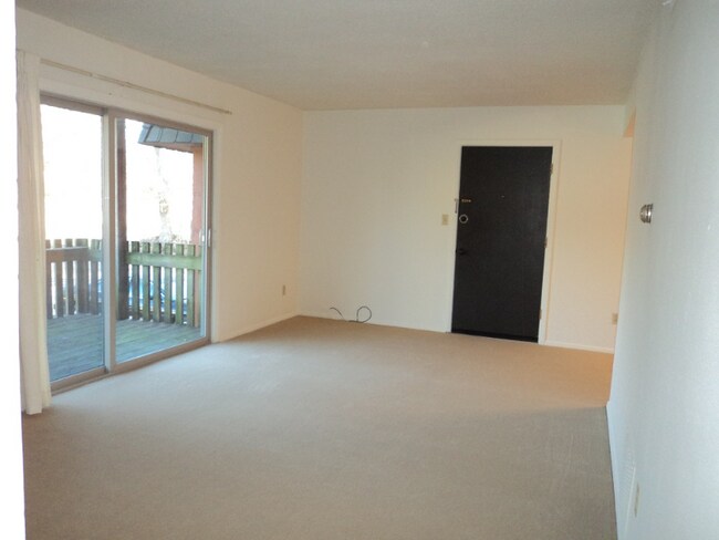 Building Photo - 104 Clinkscales Rd