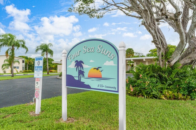 Building Photo - 410 NE 17th Ave