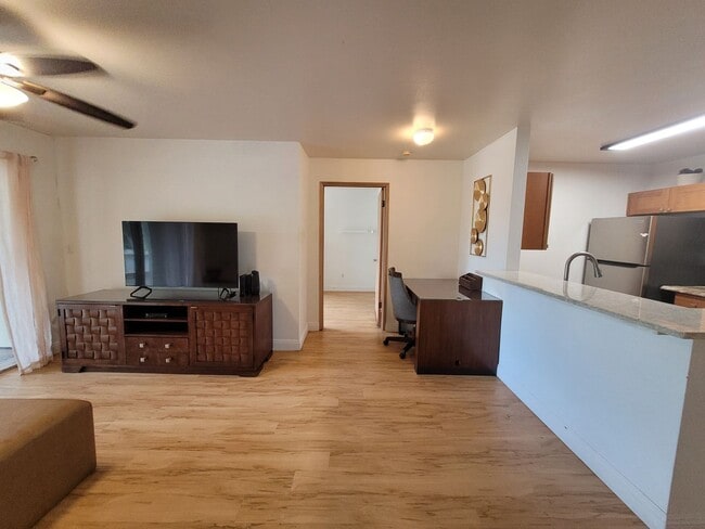 Building Photo - Central Maui - 3 bedroom, 2 bath condo, 5 min from hospital, Kaiser & gov't facilities