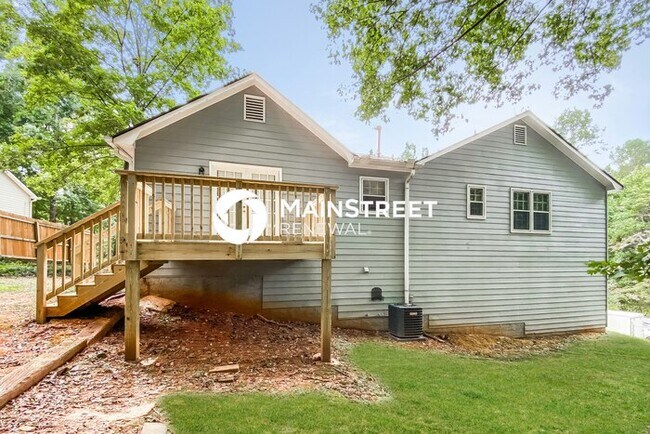 Building Photo - 3 Bedroom Pet-Friendly Home in DALLAS, GA ...
