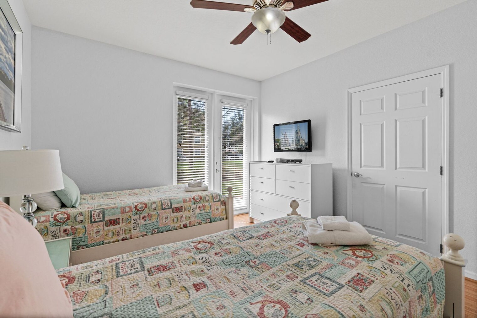 Building Photo - 8013 Cool Breeze Dr