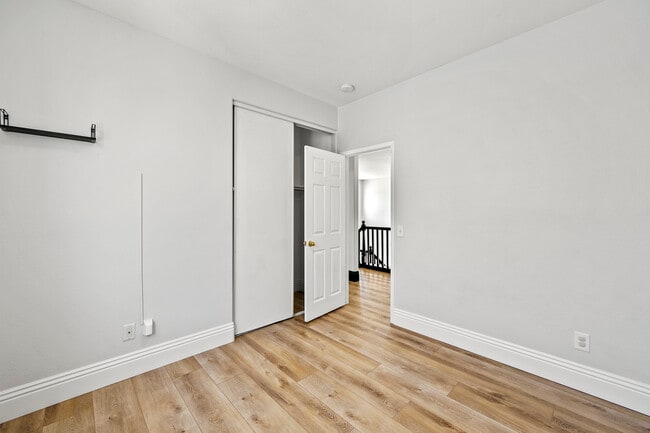 Building Photo - 40612 Chantemar Way